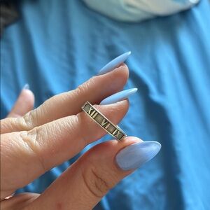 Authentic tiffanys atlas ring size 8